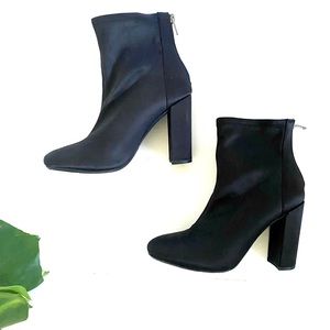 Black satin chunky heel zip up boots 7